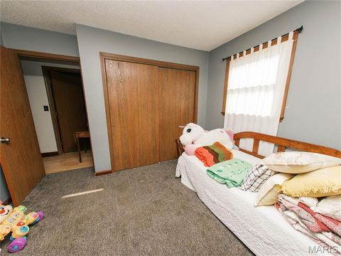 Tiny photo for 1768 Southridge Lane, Owensville, MO 65066 (MLS # 26030350)