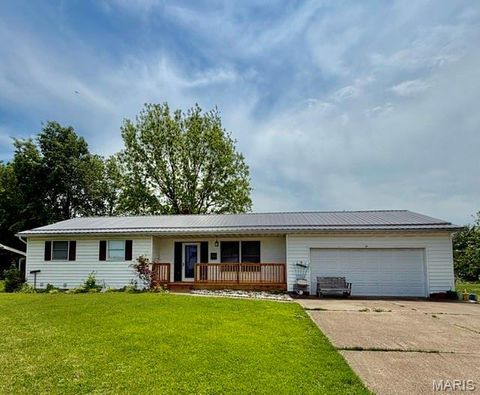 Tiny photo for 1768 Southridge Lane, Owensville, MO 65066 (MLS # 26030350)