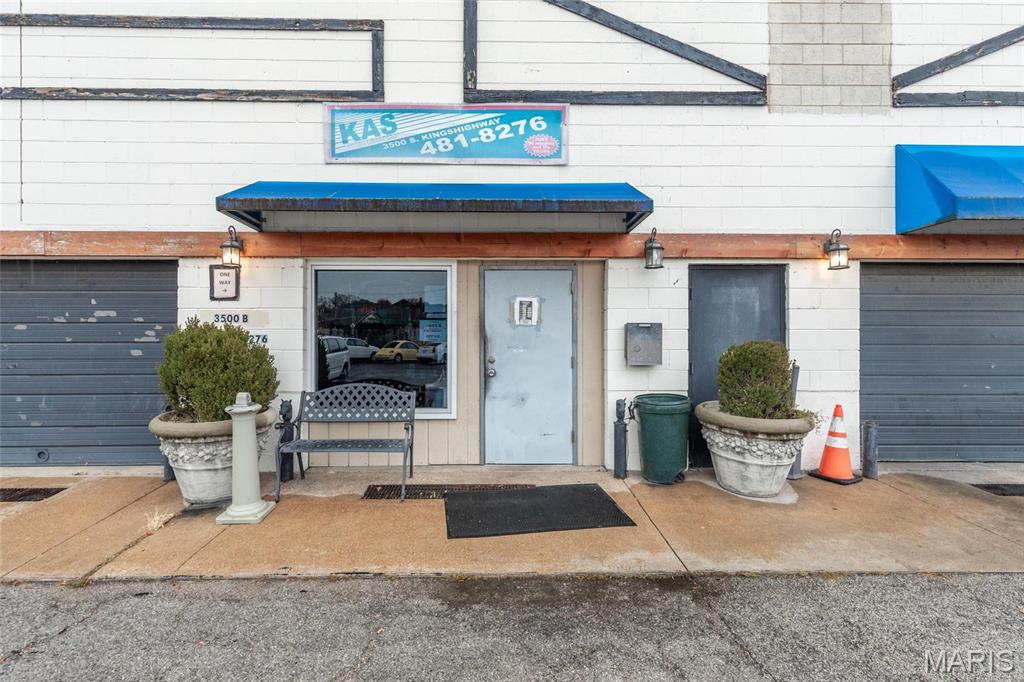 Russell Estate Add - Commercial Sale