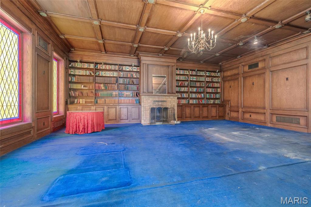 Russell Estate Add - Commercial Sale