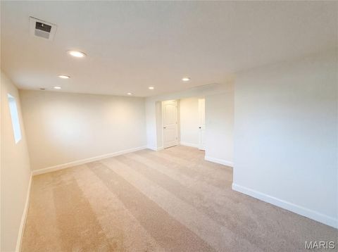 Tiny photo for 945 Countryside Drive, Troy, MO 63379 (MLS # 26015901)