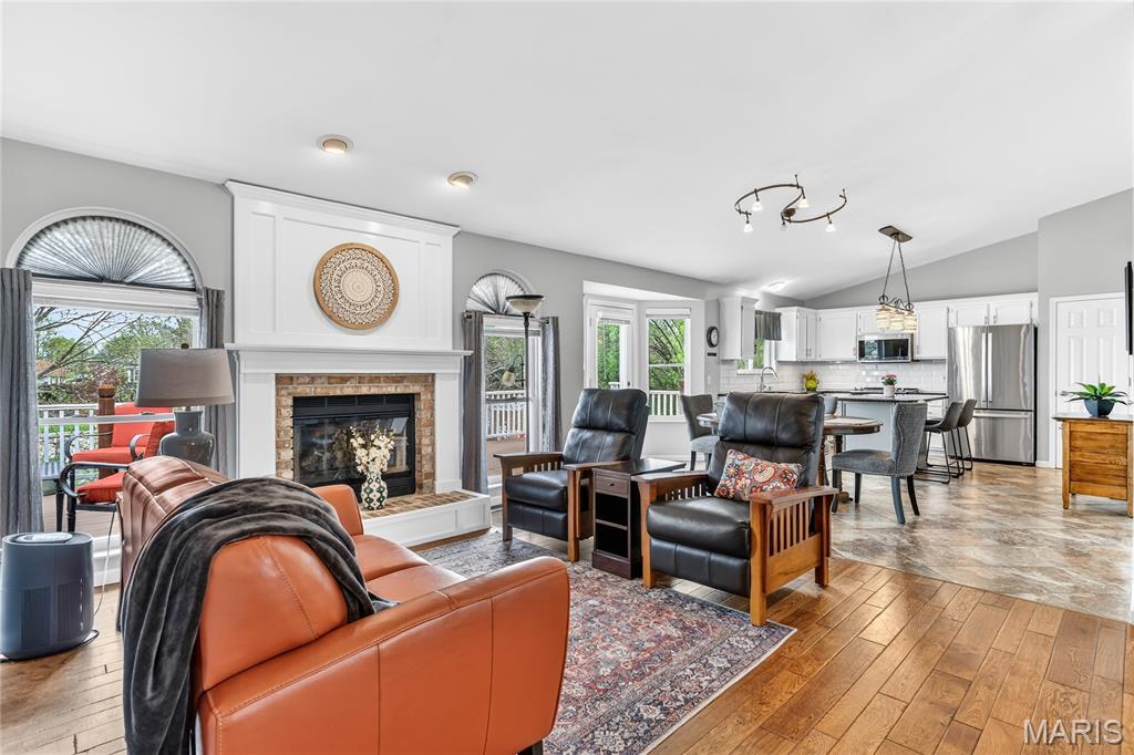 Cambridge Estate #3 - Residential