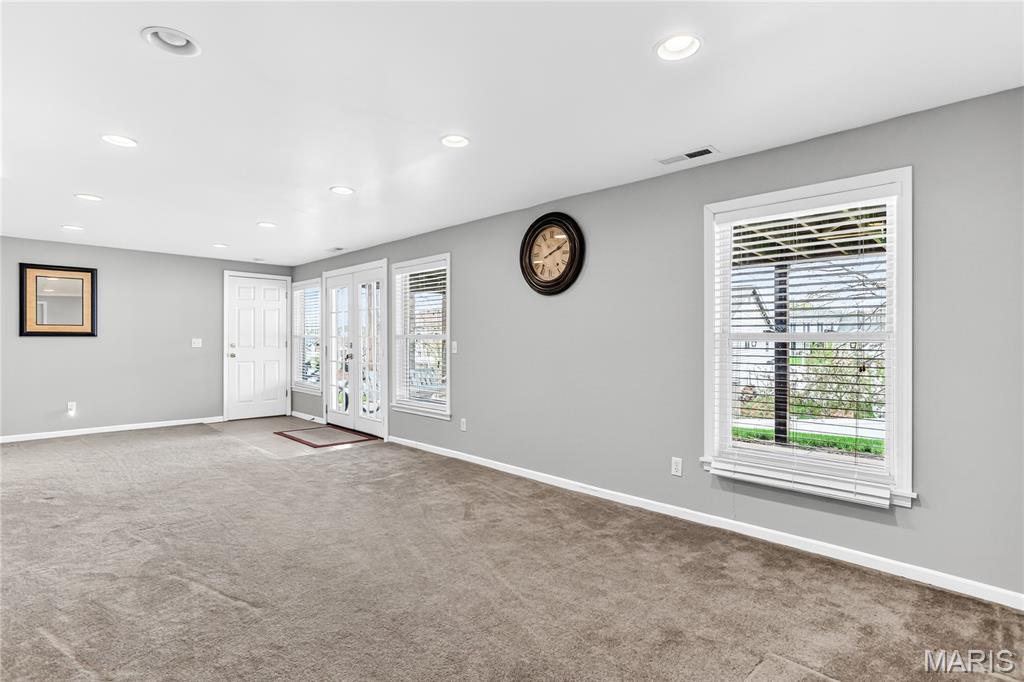 Cambridge Estate #3 - Residential