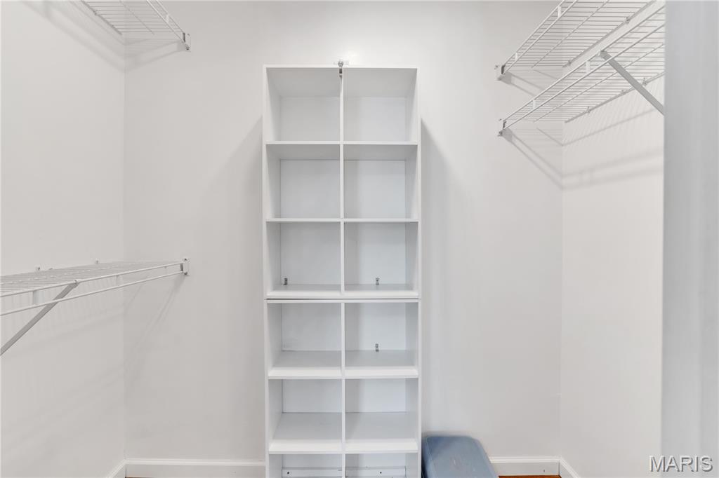 Cambridge Estate #3 - Residential