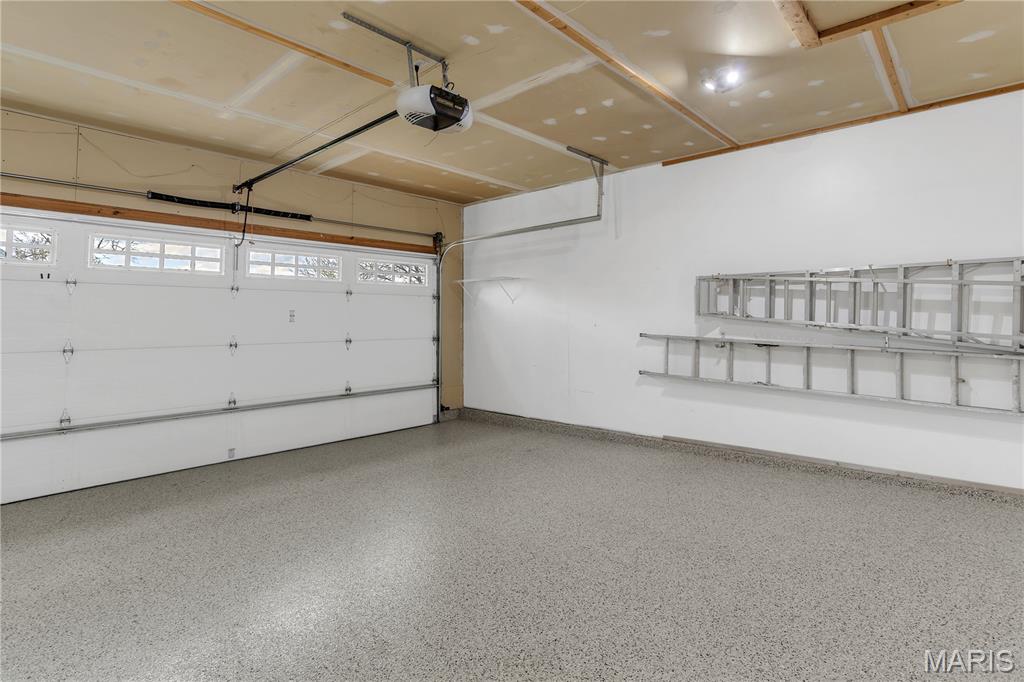 Cambridge Estate #3 - Residential