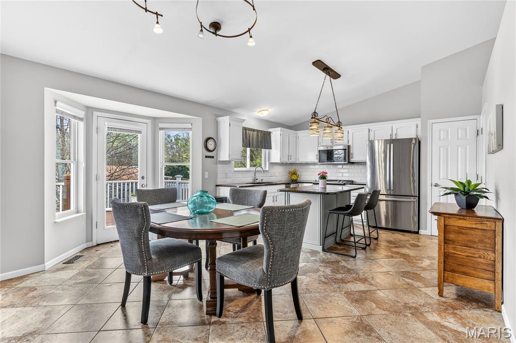 Cambridge Estate #3 - Residential