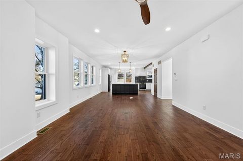 Tiny photo for 814 Clark Avenue, Webster Groves, MO 63119 (MLS # 26013535)