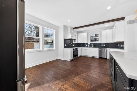 Tiny photo for 814 Clark Avenue, Webster Groves, MO 63119 (MLS # 26013535)