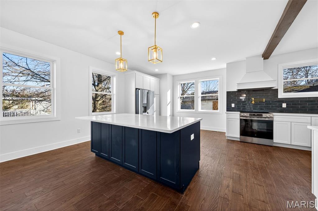 Tuxedo Park - Residential