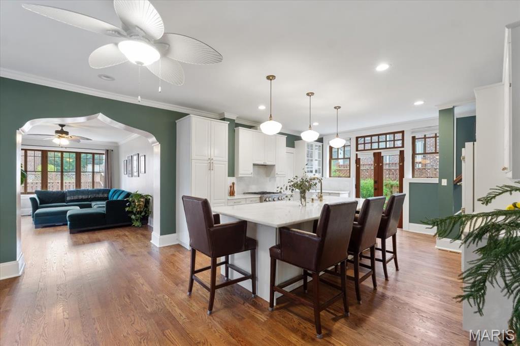 Country Club Court - Residential