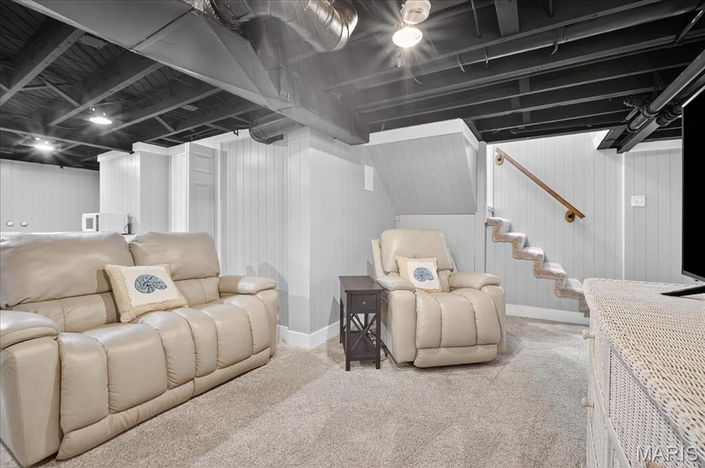 Country Club Court - Residential