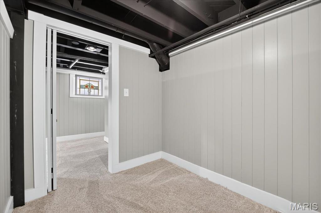 Country Club Court - Residential