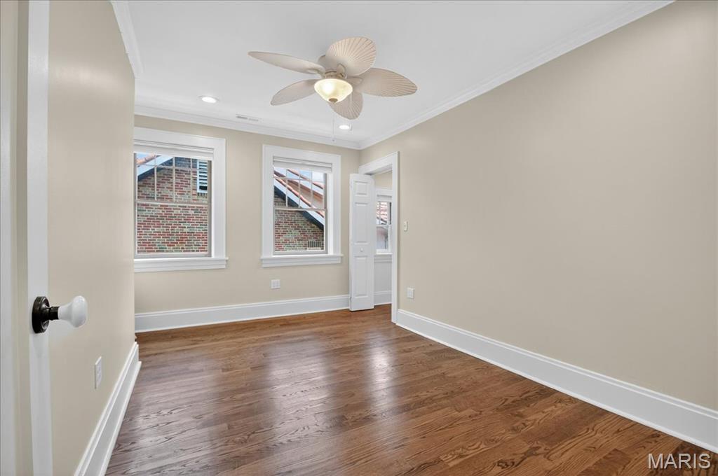 Country Club Court - Residential