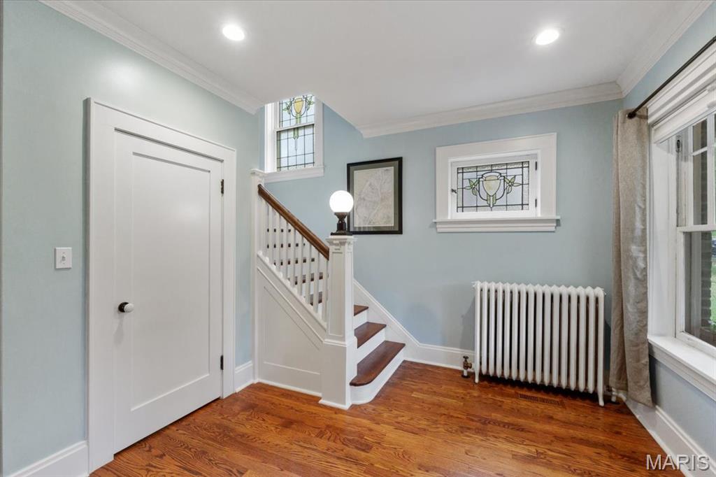 Country Club Court - Residential