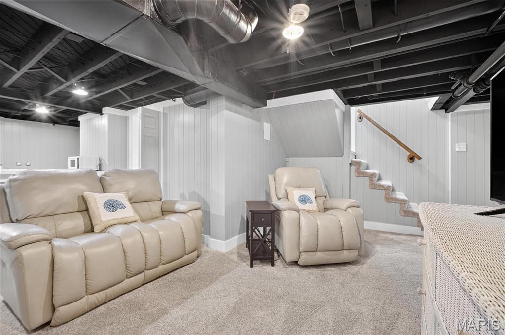 Country Club Court - Residential