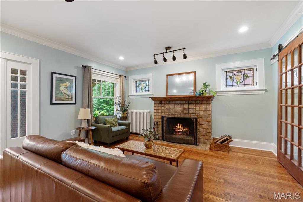 Country Club Court - Residential