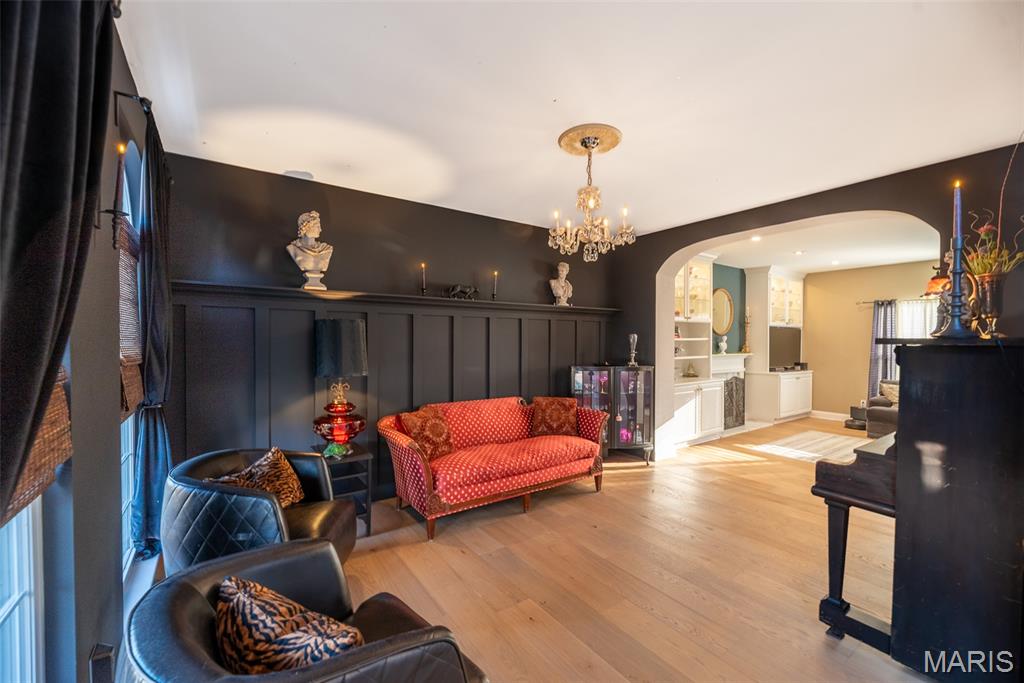 Emerald Forest Five - Residential