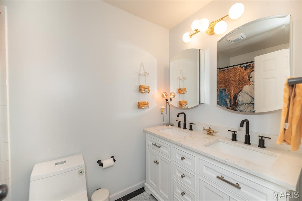 Emerald Forest Five - Residential