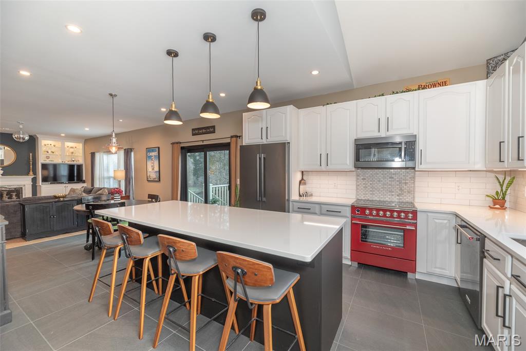 Emerald Forest Five - Residential