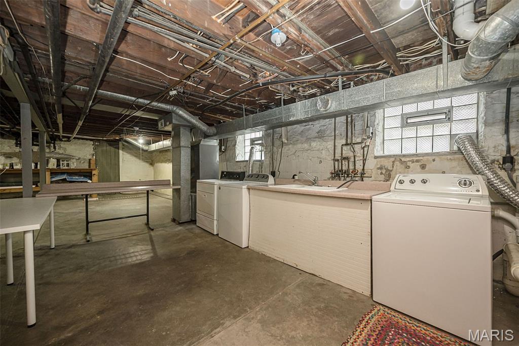 Grand Dover Place Add - Residential Income