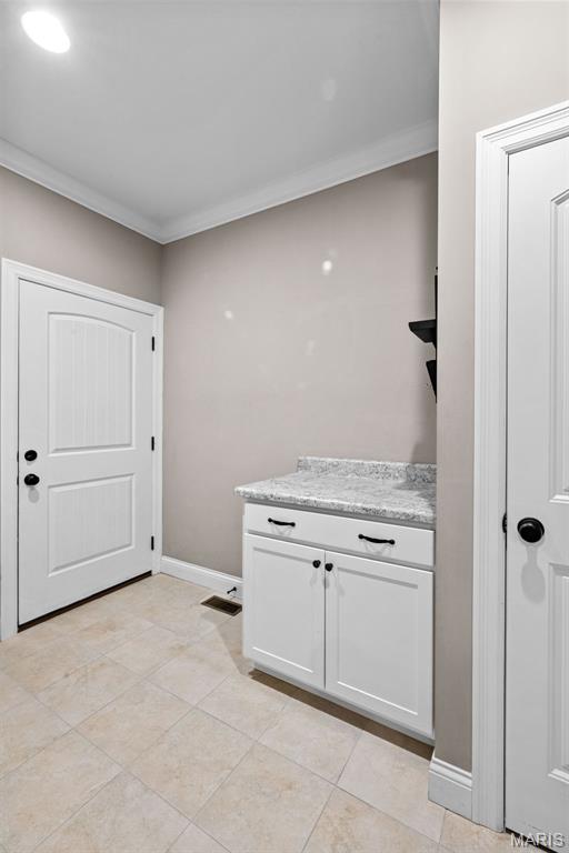 Lake St Louis, Missouri 63367, United States, 7 Bedrooms Bedrooms, ,5 BathroomsBathrooms,Residential,Pending,190274