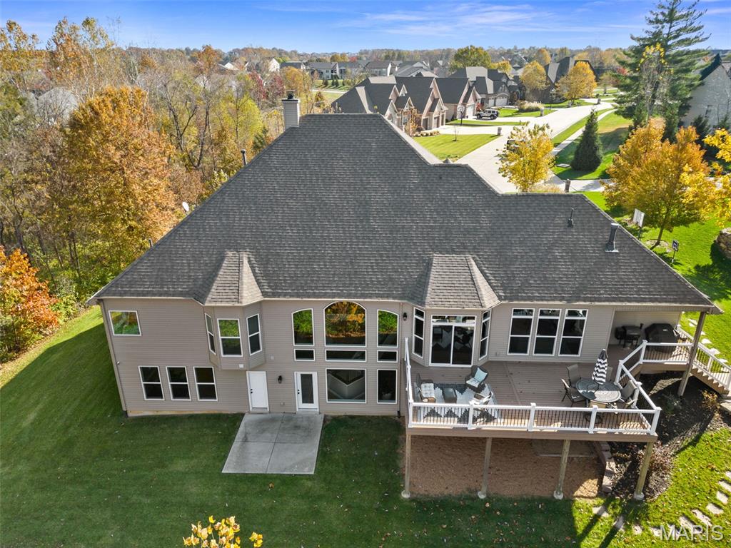 Lake St Louis, Missouri 63367, United States, 7 Bedrooms Bedrooms, ,5 BathroomsBathrooms,Residential,Pending,190274