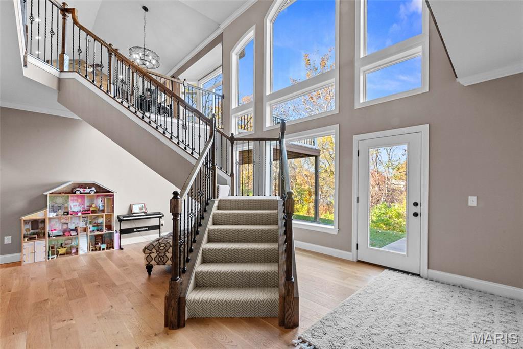 Lake St Louis, Missouri 63367, United States, 7 Bedrooms Bedrooms, ,5 BathroomsBathrooms,Residential,Pending,190274