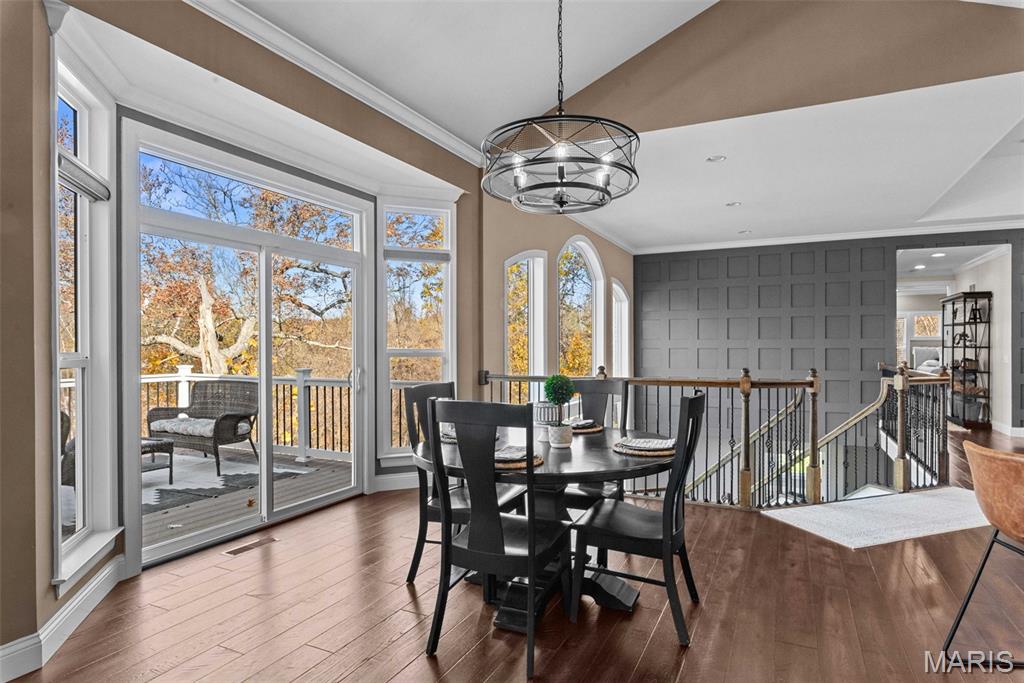 Lake St Louis, Missouri 63367, United States, 7 Bedrooms Bedrooms, ,5 BathroomsBathrooms,Residential,Pending,190274