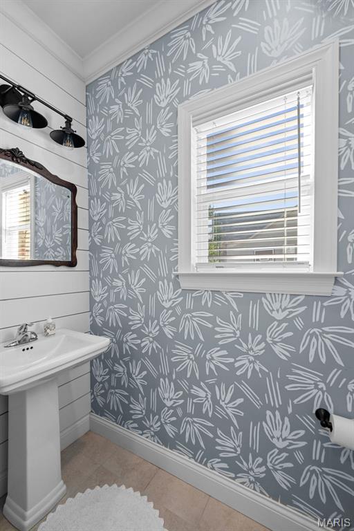 Lake St Louis, Missouri 63367, United States, 7 Bedrooms Bedrooms, ,5 BathroomsBathrooms,Residential,Pending,190274