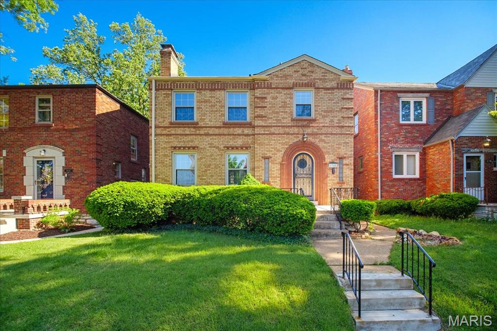 St Louis, Missouri 63109, United States, 3 Bedrooms Bedrooms, ,2 BathroomsBathrooms,Residential,Pending,128311