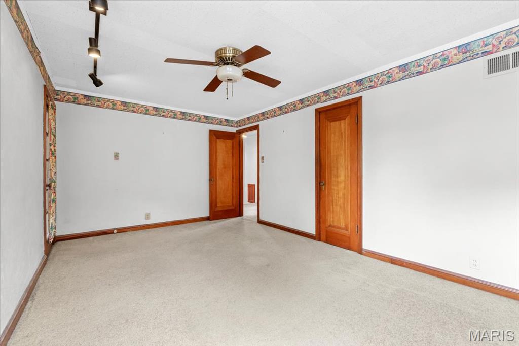 St Louis, Missouri 63109, United States, 3 Bedrooms Bedrooms, ,2 BathroomsBathrooms,Residential,Pending,128311