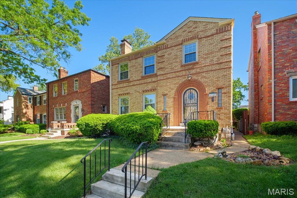 St Louis, Missouri 63109, United States, 3 Bedrooms Bedrooms, ,2 BathroomsBathrooms,Residential,Pending,128311