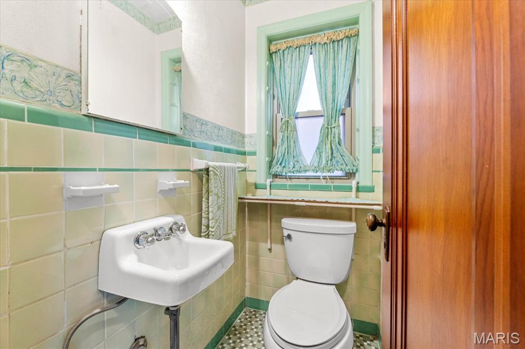 St Louis, Missouri 63109, United States, 3 Bedrooms Bedrooms, ,2 BathroomsBathrooms,Residential,Pending,128311