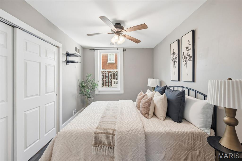 City/St Charles - Residential