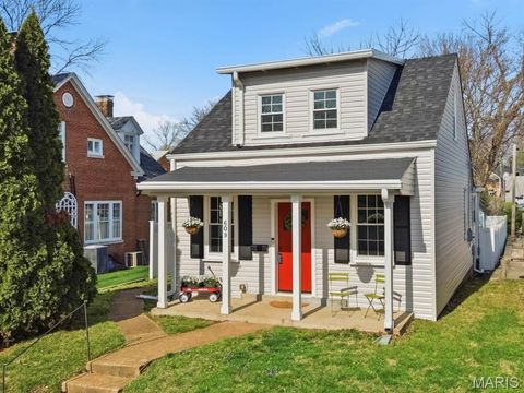 Tiny photo for 609 S 4th Street, St Charles, MO 63301 (MLS # 26019136)