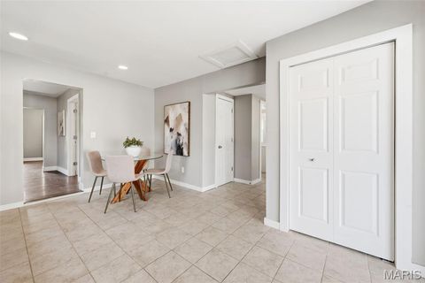 Tiny photo for 609 S 4th Street, St Charles, MO 63301 (MLS # 26019136)