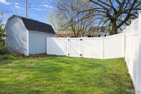 Tiny photo for 609 S 4th Street, St Charles, MO 63301 (MLS # 26019136)
