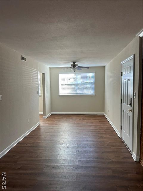 Tiny photo for 1951 Greenpoint Drive #103, Kirkwood, MO 63122 (MLS # 25075206)
