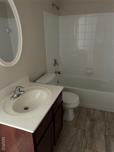 Tiny photo for 1951 Greenpoint Drive #103, Kirkwood, MO 63122 (MLS # 25075206)