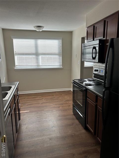 Tiny photo for 1951 Greenpoint Drive #103, Kirkwood, MO 63122 (MLS # 25075206)