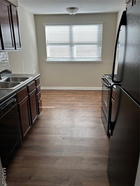 Tiny photo for 1951 Greenpoint Drive #103, Kirkwood, MO 63122 (MLS # 25075206)