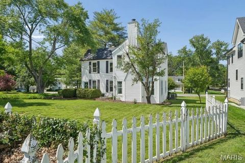 Tiny photo for 340 W Essex Avenue, Kirkwood, MO 63122 (MLS # 26009716)