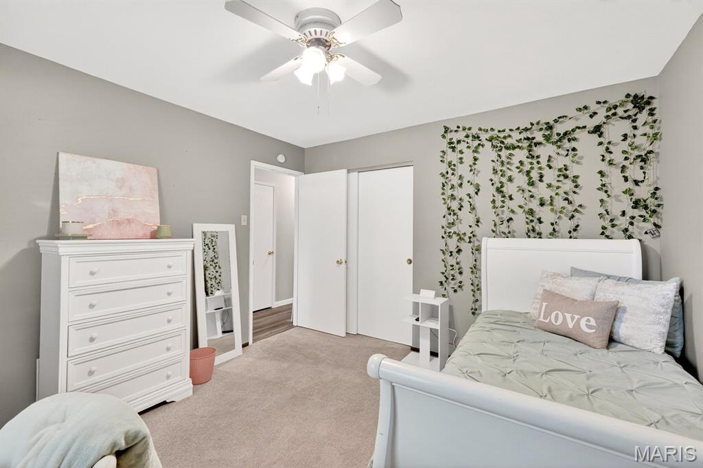 Florissant, Missouri 63034, United States, 4 Bedrooms Bedrooms, ,3 BathroomsBathrooms,Residential,Active,203304