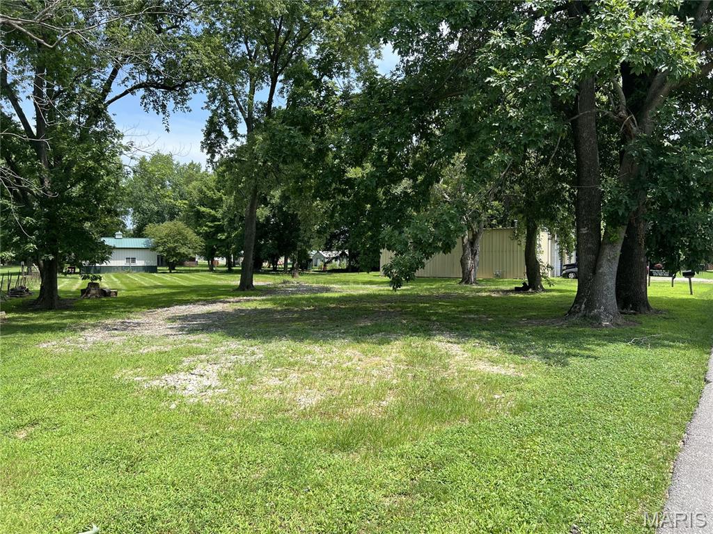 n/a - Commercial Sale