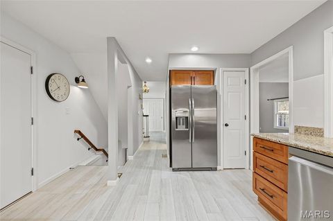 Tiny photo for 717 Turtle Cove, Ballwin, MO 63011 (MLS # 25082269)