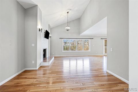 Tiny photo for 717 Turtle Cove, Ballwin, MO 63011 (MLS # 25082269)