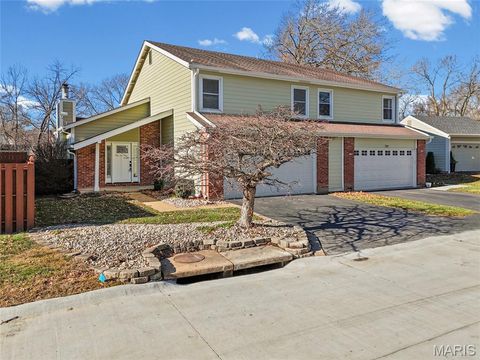 Tiny photo for 717 Turtle Cove, Ballwin, MO 63011 (MLS # 25082269)