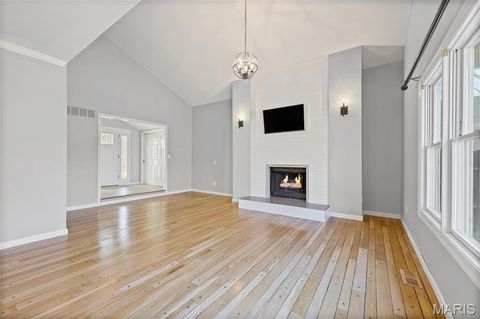 Tiny photo for 717 Turtle Cove, Ballwin, MO 63011 (MLS # 25082269)