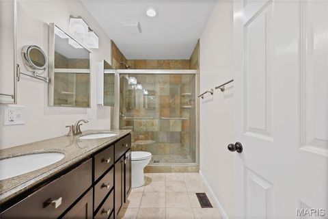 Tiny photo for 717 Turtle Cove, Ballwin, MO 63011 (MLS # 25082269)