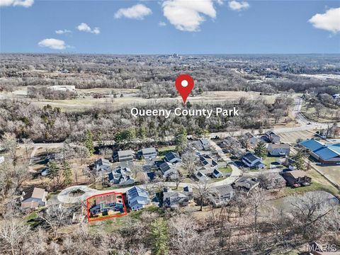 Tiny photo for 717 Turtle Cove, Ballwin, MO 63011 (MLS # 25082269)